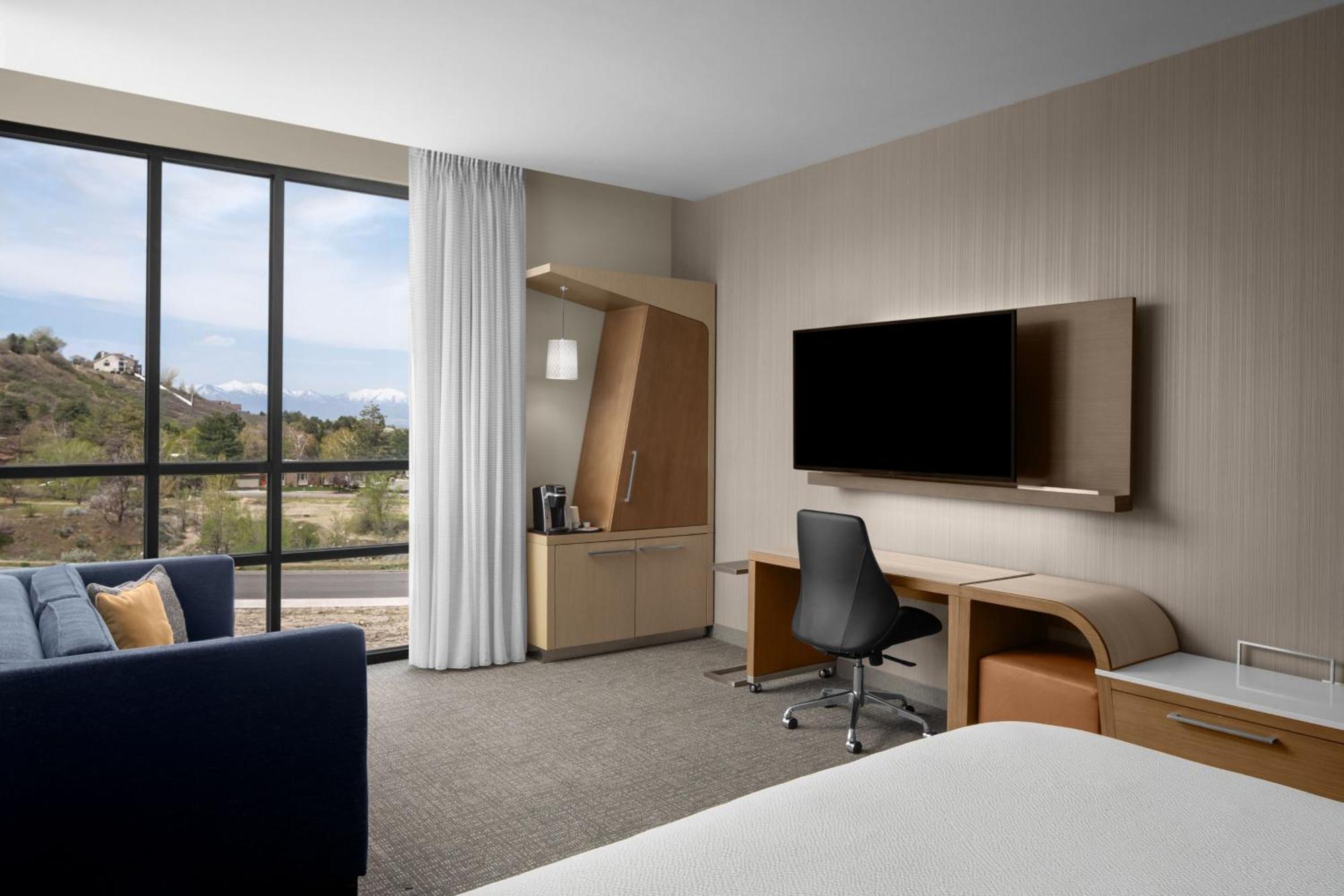 คอร์ตยาร์ด บาย แมริออท ซอลต์ เลค ซิตี้ คอตตอนวูด Hotel Cottonwood Heights ภายนอก รูปภาพ